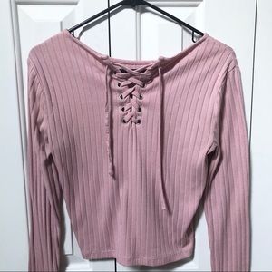 Cross cross shirt, cropped.